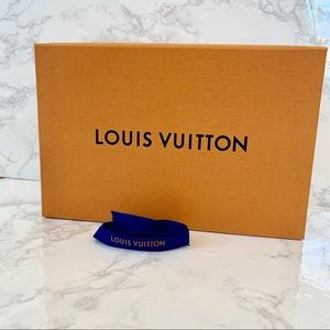 Louis Vuitton Magnetic Gift Box with Ribbon NEW
